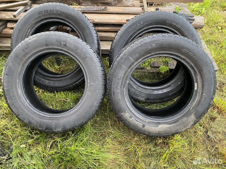 Continental ContiCrossContact LX 215/65 R16