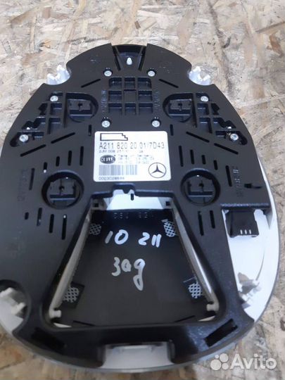 Светильник салона задний A2118202001 Mercedes-Benz