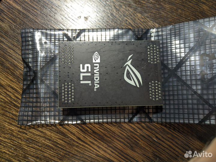 SATA кабель, SLI, miniDP-DP
