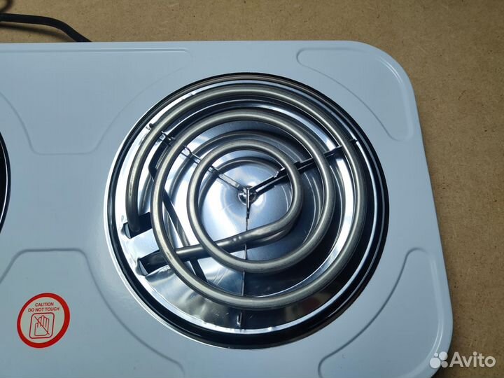 Электрическая настольная плита LR1202C