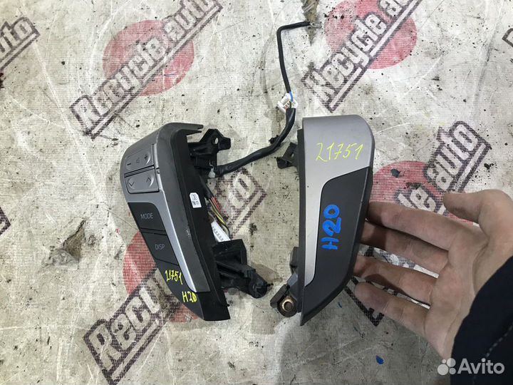 Кнопки на руль toyota vellfire ANH20W