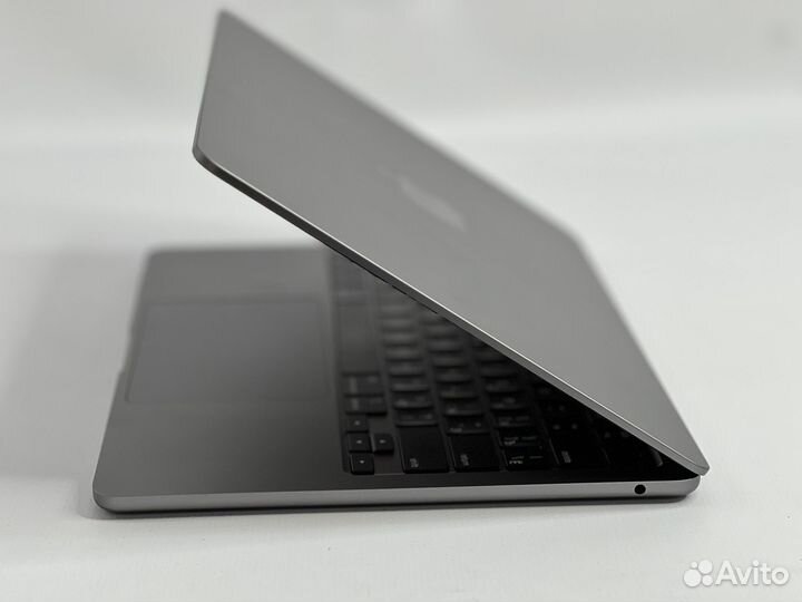 MacBook Air 13 2022 m2/8gb/512ssd