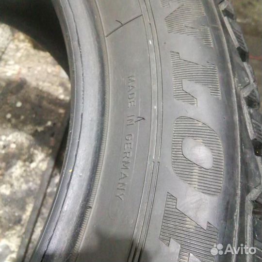 Dunlop Ice Touch 225/55 R17