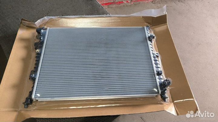 Радиатор оxлаждения Jac J7 2020-2024