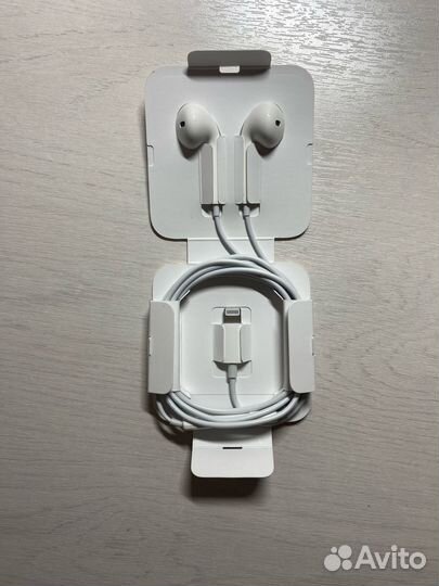 Наушники apple earpods lightning
