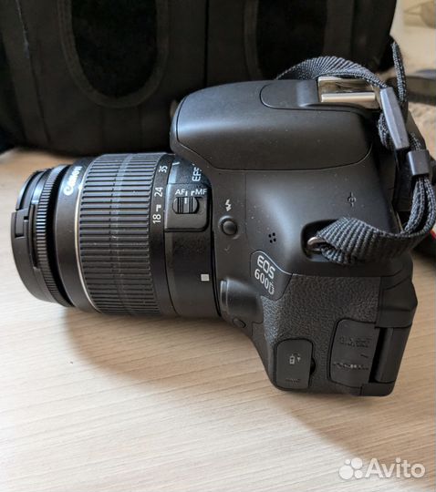 Зеркальные фотоаппарат Саnon еоs 600D