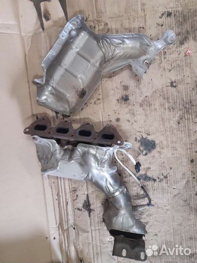 Коллектор выпускной дастер 1, 4х4