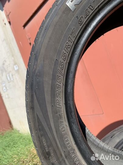 Roadstone CP 672 215/55 R17 94