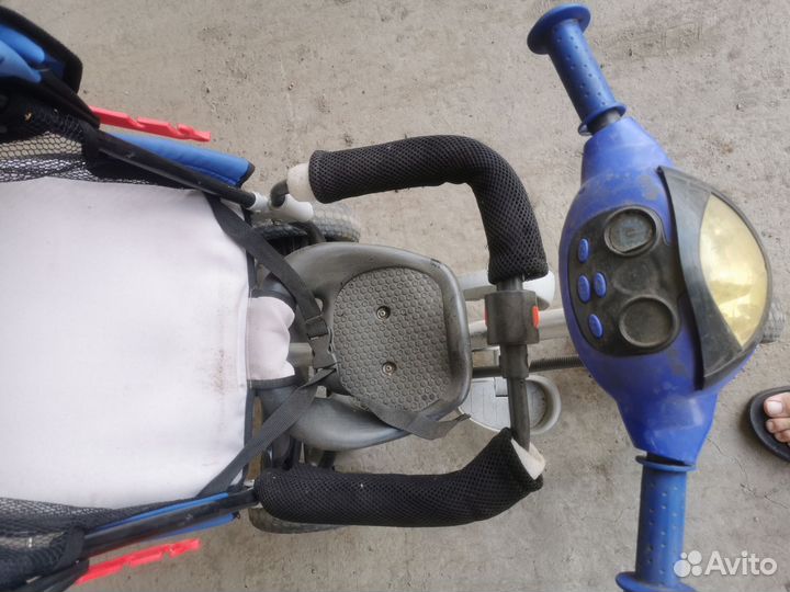 Детский велосипед с родительской ручкой