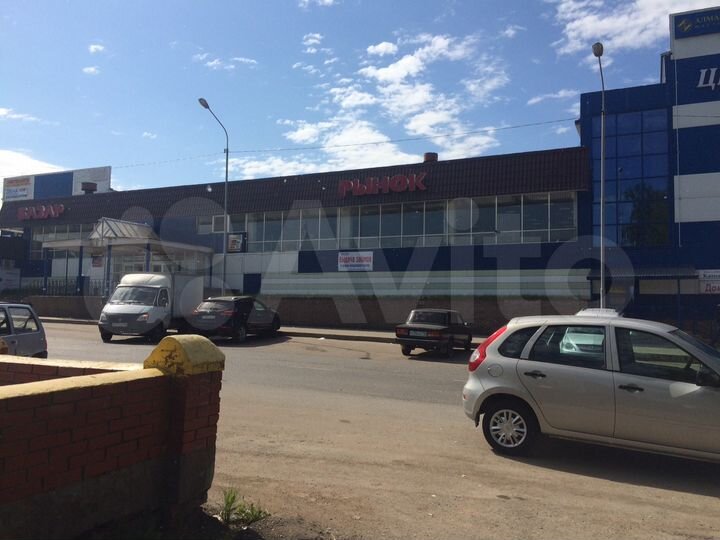 Торговая площадь, 1000 м²