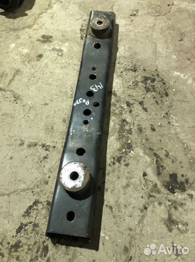 Балка подрадиаторная Форд Рейнджер Мазда BT50