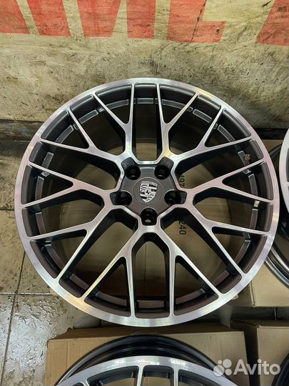 Оригинал диски ковка BBS Porsche Macan R20 разноши