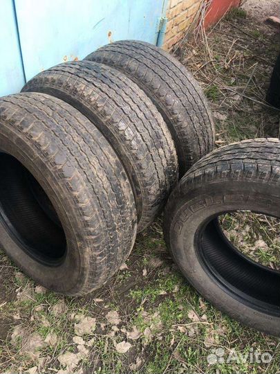 Bridgestone Dueler A/T 265/65 R17