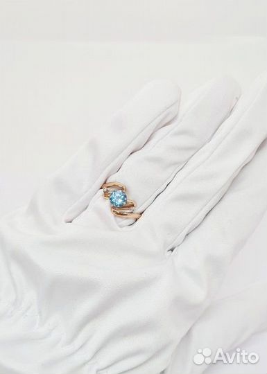 Золотое кольцо с фианитом 16,5р