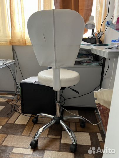 Стул косметолога бу