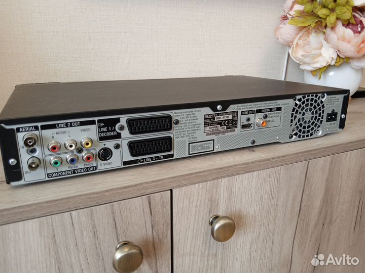 DVD рекордер Sony RDR-AT100