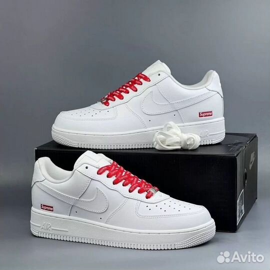 Nike Air Force 1 Low Supreme White