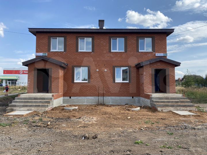 Таунхаус 105 м² на участке 4 сот.