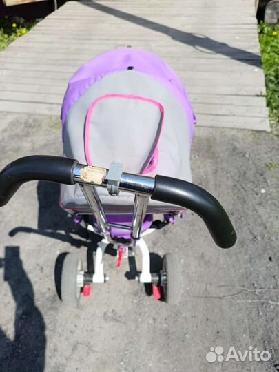 Детский велосипед с ручкой