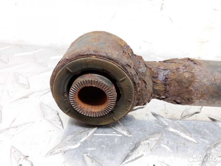 Рычаг зад L Toyota Venza GV10