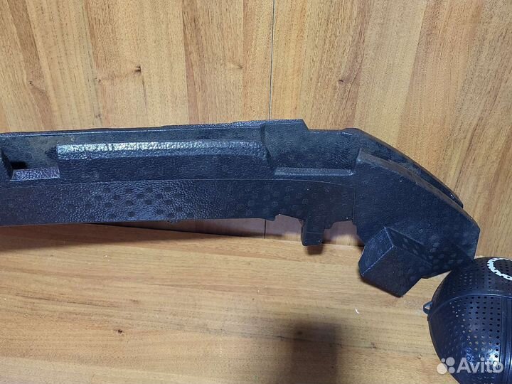 Renault duster 2021- абсорбер переднего бампера