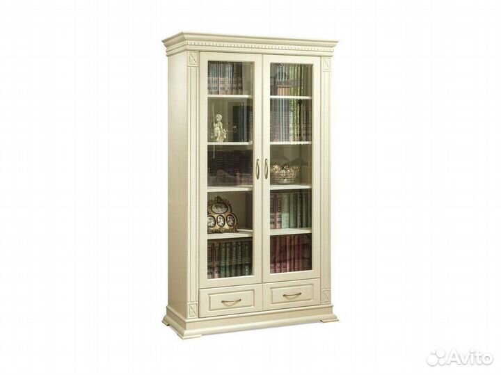 Шкаф Верди 122 из массива дерева