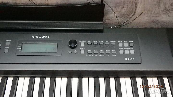 Ringway RP-35 Цифровое фортепиано