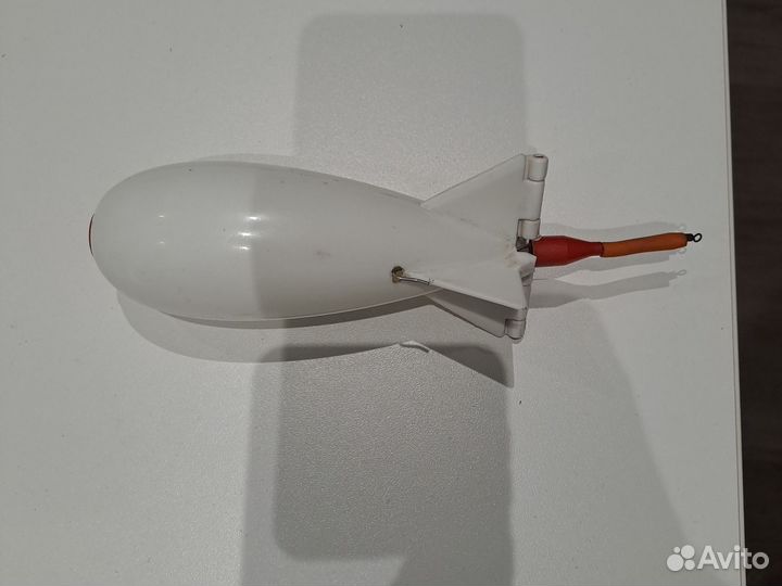 Кормушка фидерная