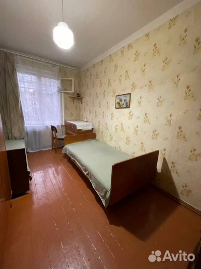 Кровать и тахта диван