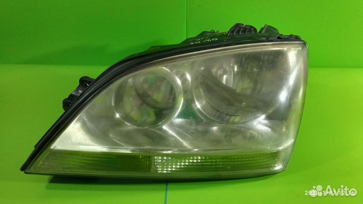 Фара левая для Kia Sorento 2002-2006