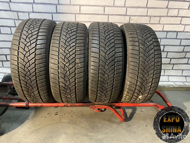 Goodyear UltraGrip Performance 225/50 R17 94H