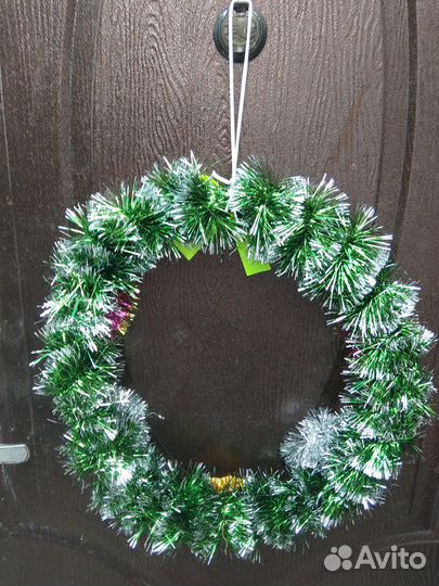 Рождественский декоративный венок ручной работы