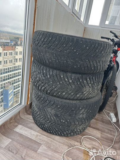 Nokian Tyres Hakkapeliitta 8 215/60 R16 99T