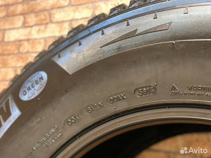 Michelin X-Ice North 2 285/60 R18