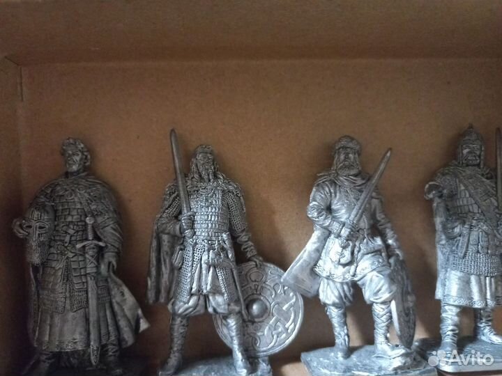 Подарочная коробка для солдатиков