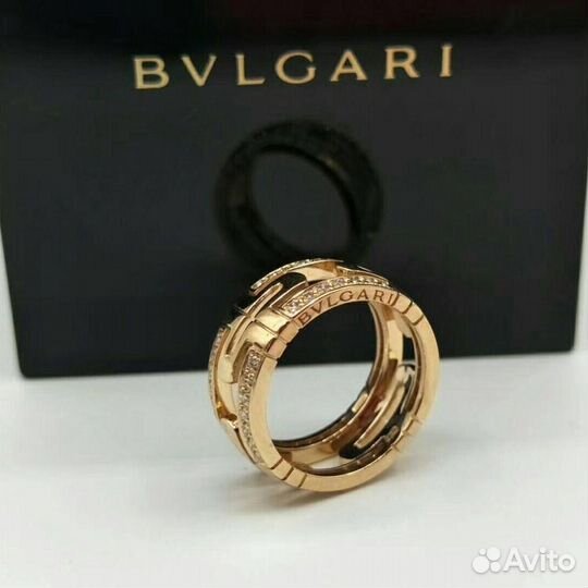 Золотое кольцо Bvlgari 0.5 ct