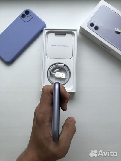iPhone 11, 64 ГБ