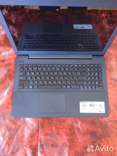Ноутбук Asus