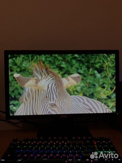 Монитор Dell 21,5