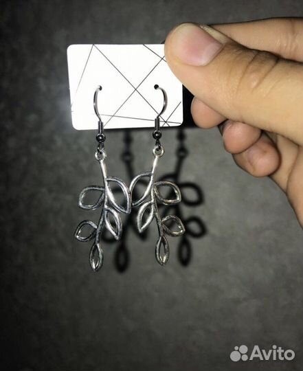 Серьги (бижутерия)