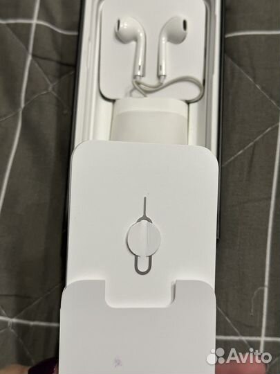 iPhone 11 Pro, 64 ГБ