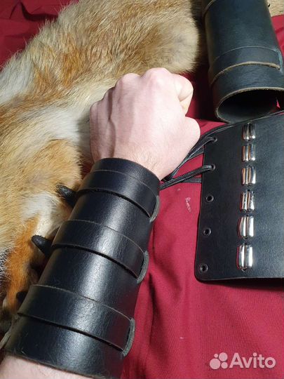 Наруч браслет из кожи