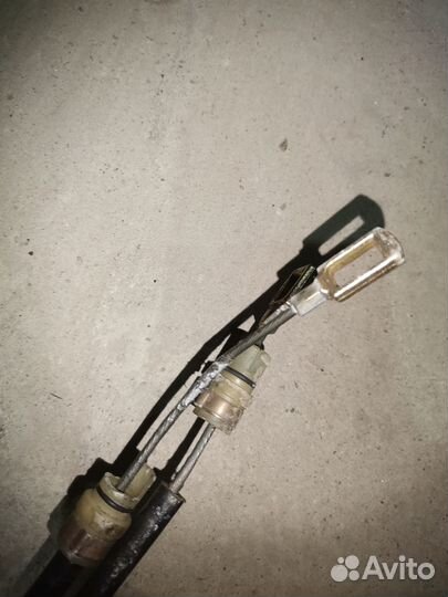 Трос ручника Audi A4 B7 (S4,RS4)