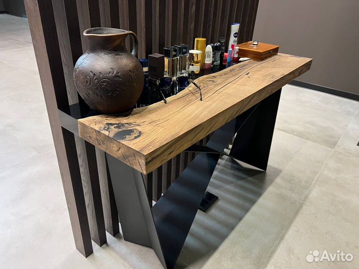 Консоль дизайнерская из массива лофт