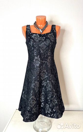 От плеча 90 см. Вечернее платье 44 р Англия