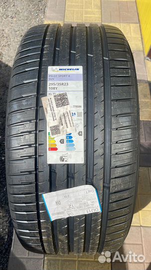 Michelin Pilot Sport 4 SUV 295/35 R23