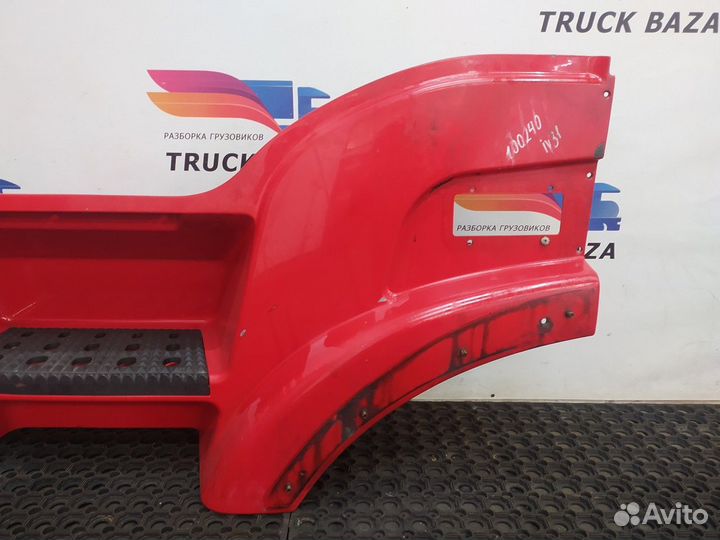 Корпус подножек левый Iveco Stralis