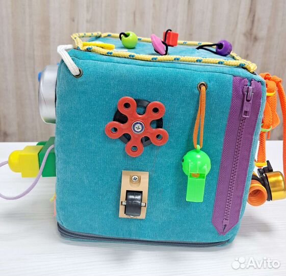 Развивающие игрушки для малышей