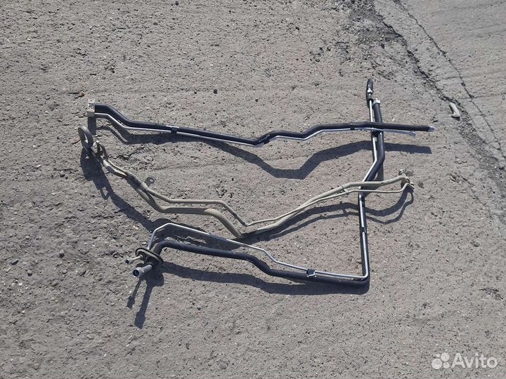 Трубки кондиционера Nissan Presage