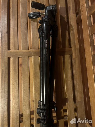 Штатив slik able 300 dx